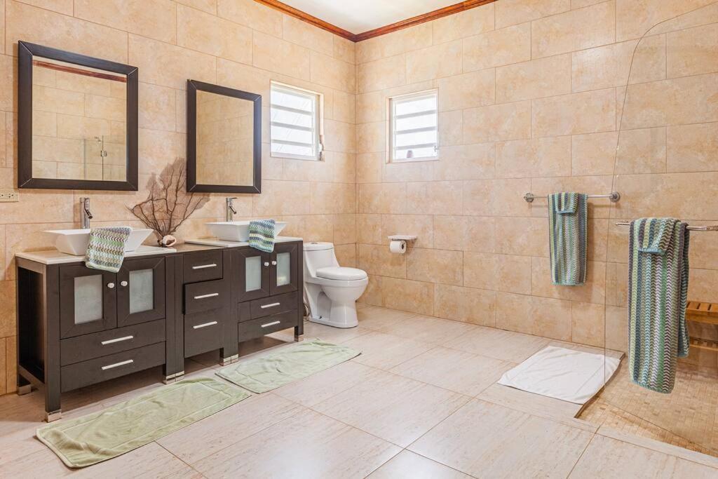The Junior Suite'S "Palm Studio Apartment" South Hill Village 外观 照片